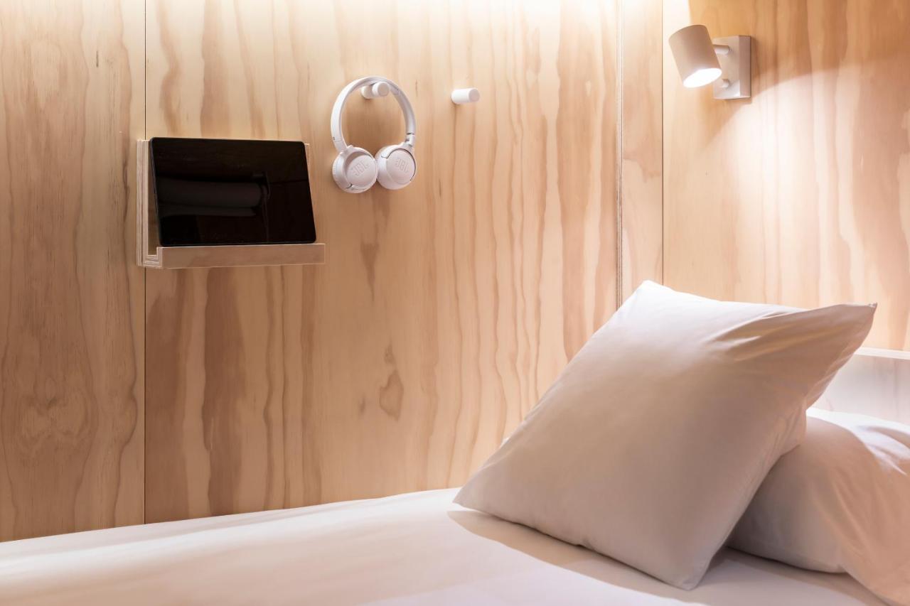 Colo Colo Hostel - Single Private Beds San Sebastián Exteriör bild